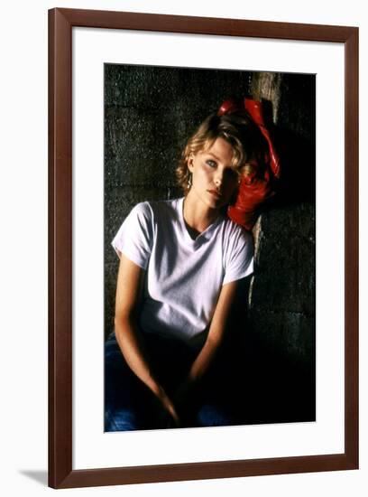 INTO THE NIGHT, 1984 directed by JOHN LANDIS Michelle Pfeiffer (photo)-null-Framed Photo