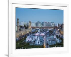 Iraq, Kurdistan, Erbil, Shar Park (City Center Park) and Qaysari Bazaars-Jane Sweeney-Framed Photographic Print