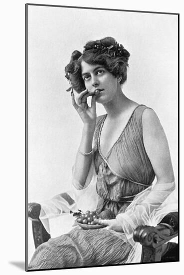 Irene Warren, 1908-1909-Alfred & Walery Ellis-Mounted Giclee Print