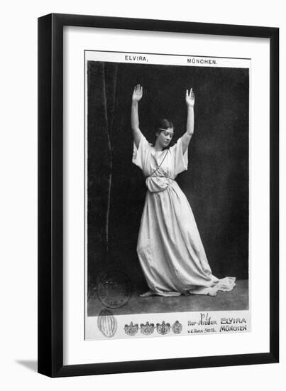 Isadora Duncan circa 1903-04-Elvira Studio-Framed Giclee Print