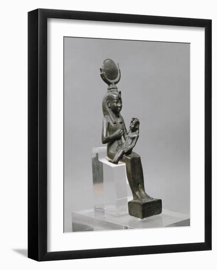 Isis allaitant Harpocrate (Horus enfant)-null-Framed Giclee Print