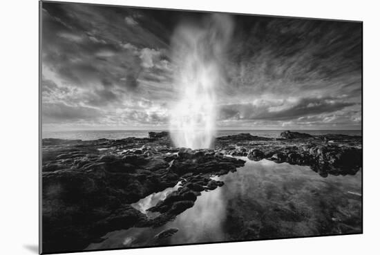 Island Fire, Sunrise at Spouting Horn, Kauai Hawaii-Vincent James-Mounted Photographic Print