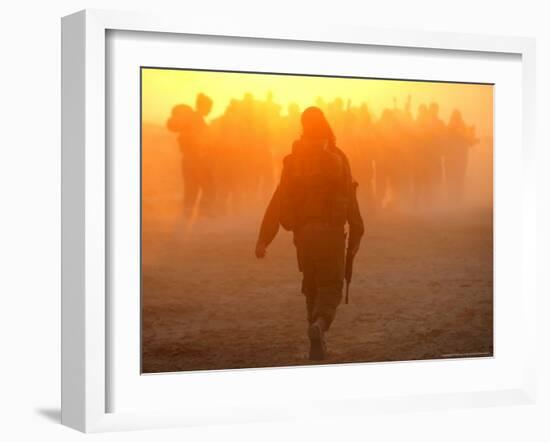 Israel Women Soldiers, Ein Yahav, Israel-Oded Balilty-Framed Photographic Print