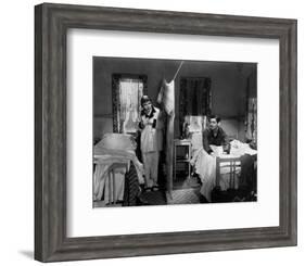 It Happened One Night (1934)-null-Framed Photo