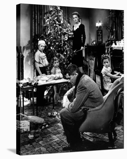 It's A Wonderful Life - Decorating a Christmas Tree-Movie Star News-Stretched Canvas