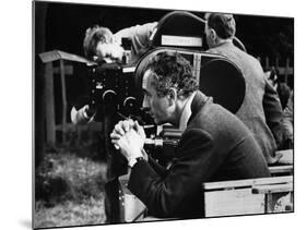 Italian director Michelangelo Antonioni (1912 - 2007) on the set of his film Blow Up, 1967 (b/w pho-null-Mounted Photo