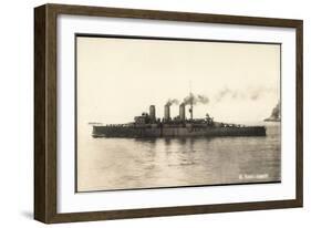 Italienisches Kriegsschiff, R.Nave, Amalfi-null-Framed Giclee Print