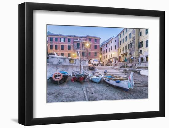 Italy, Cinque Terre, Vernazza-Rob Tilley-Framed Photographic Print