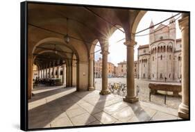Italy, Italia; Emilia-Romagna; Modena district. Modena. Piazza Grande, the Cathedral (UNESCO World-Francesco Iacobelli-Framed Stretched Canvas