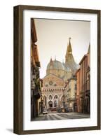 Italy, Italia. Veneto. Padova district. Padua, Padova. Basilica of St Anthony, Basilica di Sant'Ant-Francesco Iacobelli-Framed Photographic Print