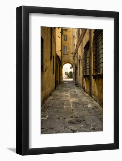 Italy, Lucca, alleyway-George Theodore-Framed Photographic Print