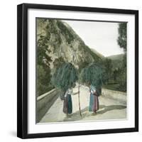 Italy, Peasant Women Returning from the Fields-Leon, Levy et Fils-Framed Photographic Print