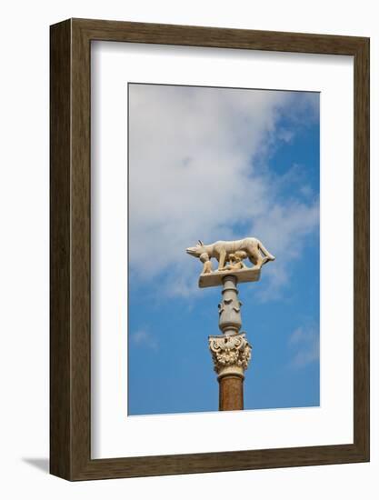Italy, Siena, Siena Cathedral, Statue of Romulus and Remus-Samuel Magal-Framed Photographic Print