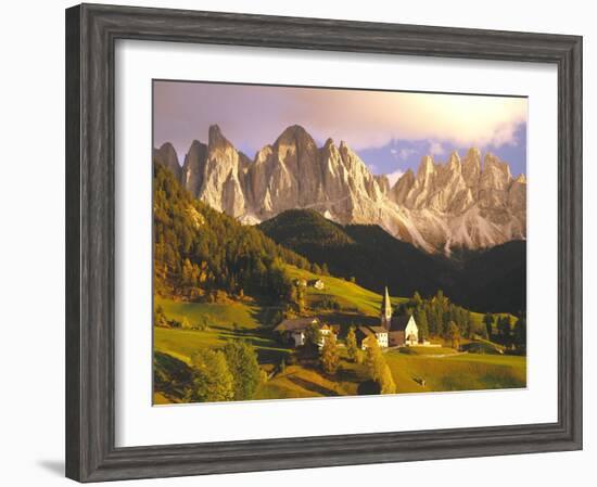 Italy, South Tyrol, Villn?Tal, St. Magdalena, Mountains, 'Geislerspitzen', Autumn-Thonig-Framed Photographic Print