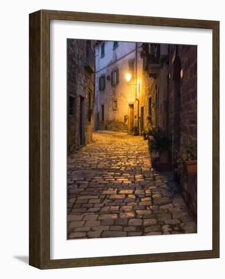 Italy, Tuscany. Montefioralle Near the Town of Greve in Chianti-Julie Eggers-Framed Photographic Print