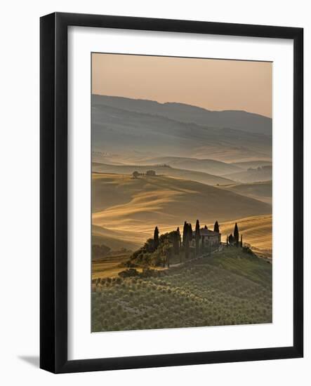 Italy, Tuscany, Siena District, Orcia Valley, Podere Belvedere Near San Quirico D'Orcia-Francesco Iacobelli-Framed Photographic Print