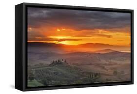 Italy, Tuscany, Siena District, Orcia Valley, Podere Belvedere Near San Quirico D'Orcia.-Francesco Iacobelli-Framed Stretched Canvas