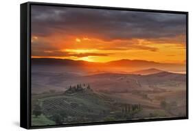 Italy, Tuscany, Siena District, Orcia Valley, Podere Belvedere Near San Quirico D'Orcia.-Francesco Iacobelli-Framed Stretched Canvas