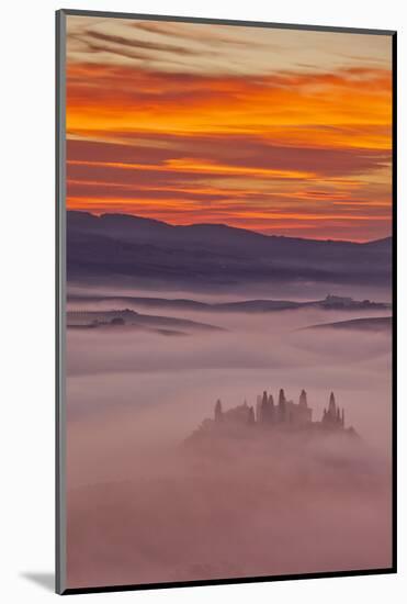 Italy, Tuscany, Siena District, Orcia Valley, Podere Belvedere Near San Quirico D'Orcia.-Francesco Iacobelli-Mounted Photographic Print