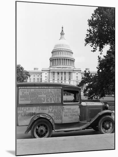 Itinerant's Truck-John Vachon-Mounted Photographic Print