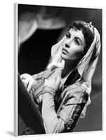 IVANHOE, 1952 directed by RICHARD THORPE Elizabeth Taylor (b/w photo)-null-Framed Photo