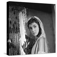 IVANHOE, 1952 directed by RICHARD THORPE Elizabeth Taylor pictured during the making of the film "I-null-Stretched Canvas