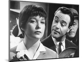 Jack Lemmon, Shirley Maclaine, The Apartment, 1960-null-Mounted Photographic Print