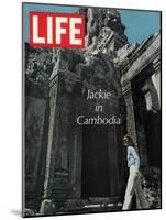 Jacqueline Kennedy in Cambodia, November 17, 1967-Larry Burrows-Mounted Photographic Print