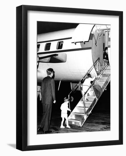 Jacqueline Kennedy Welcomed Home after Vacation on Aristotle Onassis's Yacht, Oct 17, 1963-null-Framed Photo