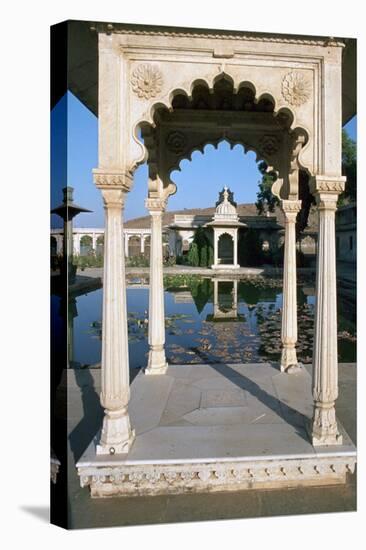 Jag Mandir, Udaipur, Rajasthan, India-Vivienne Sharp-Stretched Canvas