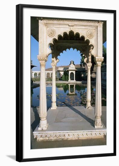 Jag Mandir, Udaipur, Rajasthan, India-Vivienne Sharp-Framed Photographic Print