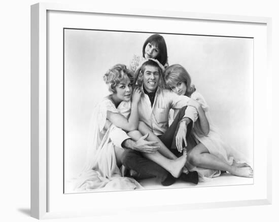 James Coburn, The Americanization of Emily, 1964-null-Framed Photographic Print