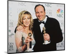 James Gandolfini & Edie Falco-null-Mounted Photo