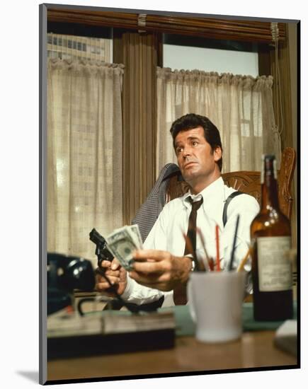 James Garner-null-Mounted Photo