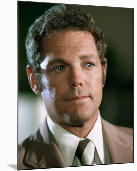 James MacArthur - Hawaii Five-O-null-Mounted Photo