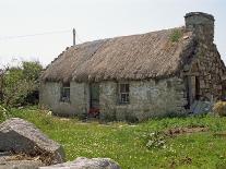 Thatched Croft, Isle of Skye, Highlands, Scotland, United Kingdom, Europe-Jan Baldwin-Photographic Print