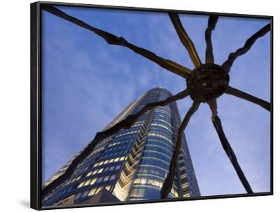 Japan Honshu Tokyo Roppongi Hills Mori Tower And Maman Spider Sculpture Photographic Print Gavin Hellier Allposters Com Japan Honshu Tokyo Roppongi Hills Mori Tower And Maman Spider Sculpture Photographic Print Gavin Hellier Allposters Com