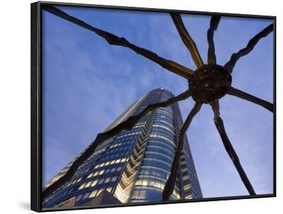 Japan Honshu Tokyo Roppongi Hills Mori Tower And Maman Spider Sculpture Photographic Print Gavin Hellier Allposters Com