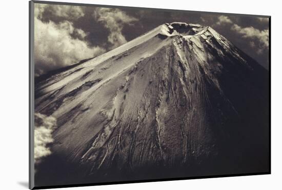 Japan, Mt Fuji-Dave Bartruff-Mounted Photographic Print