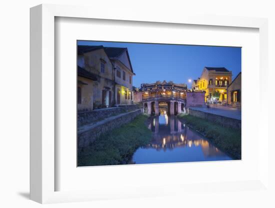 Japanese Bridge at Dusk, Hoi an (Unesco World Heritage Site), Quang Ham, Vietnam-Ian Trower-Framed Photographic Print