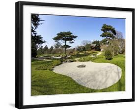 Japanese Gateway Chokushi-Mon, UNESCO World Heritage Site, London, England-Peter Barritt-Framed Photographic Print