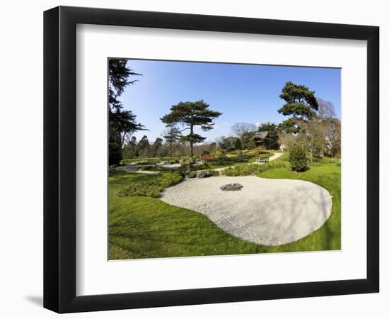 Japanese Gateway Chokushi-Mon, UNESCO World Heritage Site, London, England-Peter Barritt-Framed Photographic Print