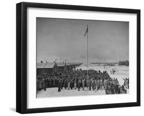 Japanese Relocation Camp-Hansel Mieth-Framed Photographic Print