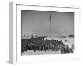 Japanese Relocation Camp-Hansel Mieth-Framed Photographic Print