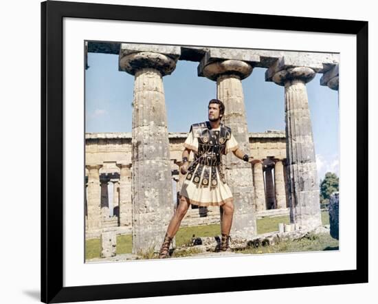 Jason and les Argonautes JASON AND THE ARGONAUTS by DonChaffey with Todd Armstrong, 1963 (photo)-null-Framed Photo