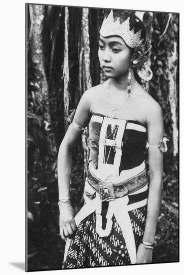 Javanese Girl Dancer-null-Mounted Photographic Print