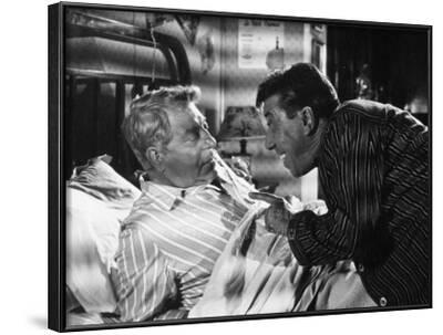 Jean Gabin And Fernandel L Age Ingrat 1964 Photographic Print Marcel Dole Allposters Com