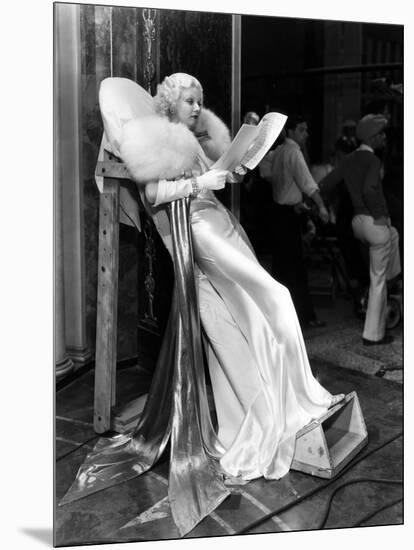 Jean Harlow, Dinner at Eight, 1933-null-Mounted Photographic Print