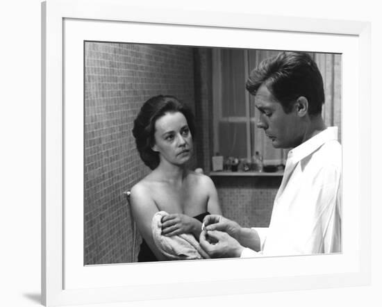 Jeanne Moreau / Marcello Mastroianni (b/w photo)-null-Framed Photo