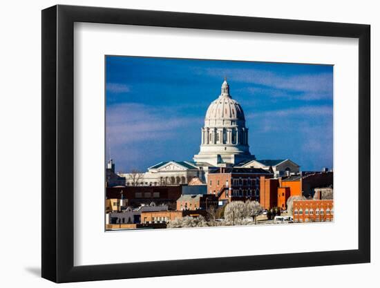 JEFFERSON CITY - MISSOURI - Missouri state capitol building in Jefferson City-null-Framed Photographic Print